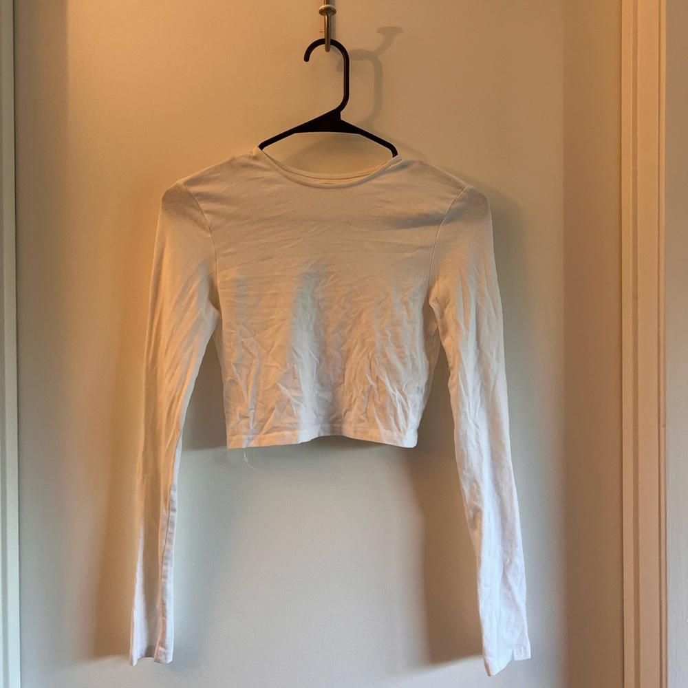H&M Cropped Open Back White Long Sleeve